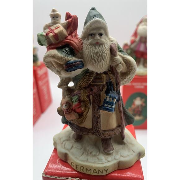 Vtg Hand Painted Porcelain Santas Of The Nations Figurine Lot Of 5 Original Box - Picture 4 of 6